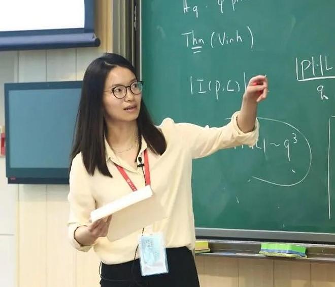 王虹对法国研究院的感谢，为何会让人破防？搞学术是否要先学敬酒 - 5
