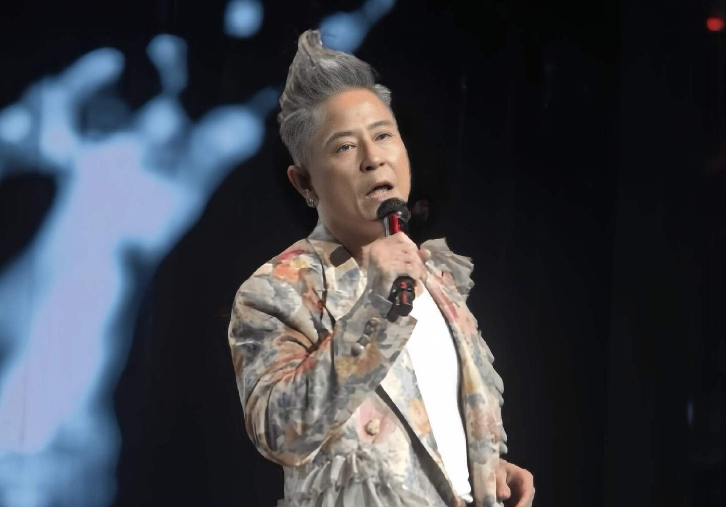 香港知名演员确诊脑癌，开颅手术后癌细胞扩散，晒近照力证健康 - 3