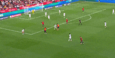 1-1！西班牙大轮换后爆冷战平世界第57 巴萨4000万门神被轰世界波 - 5