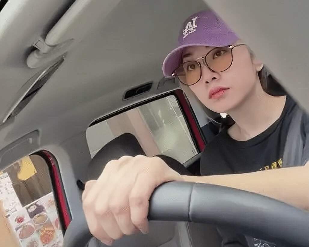 突发！香港知名演员宣布转行当出租车司机，退圈多年秘密结婚生子 - 2