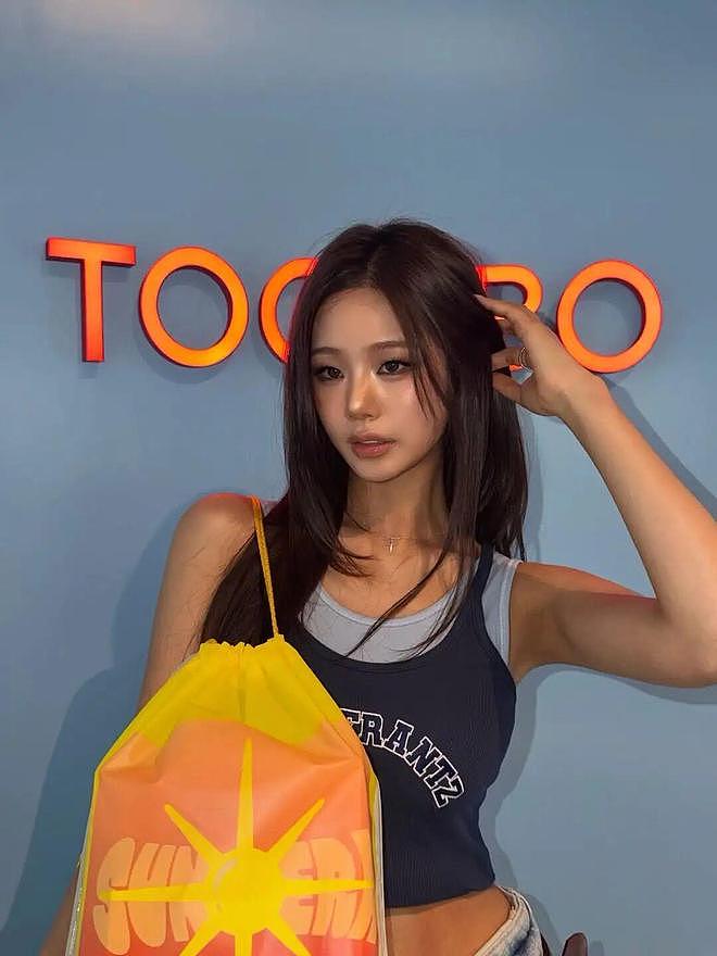 这得是什么比例啊？ - 4