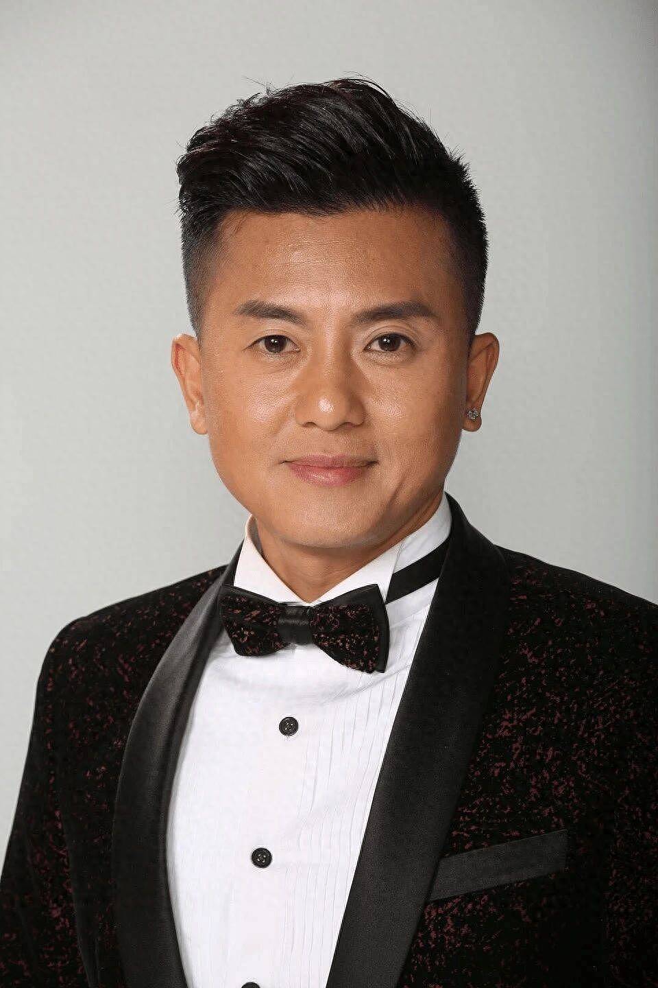 TVB又一男艺人宣布离巢，效力12年演过70多个角色，获谭咏麟提携 - 1