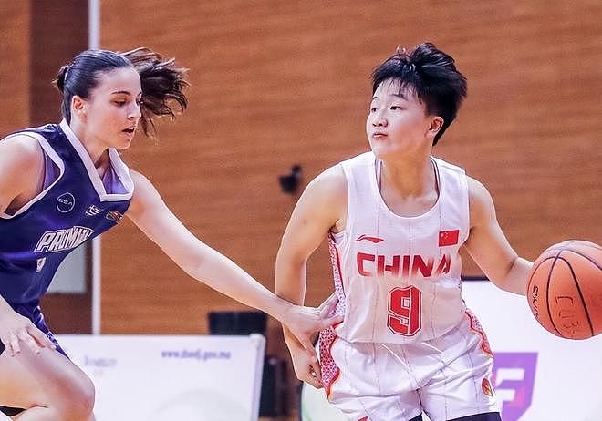 轰20分4助6断！中国女篮18岁新星崛起：持球大核未来接班王思雨？ - 1
