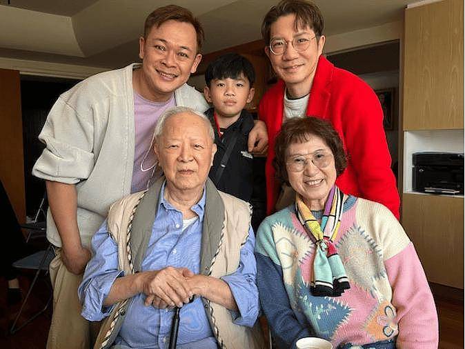 一路走好!TVB资深男星钟景辉睡梦中离世!终身未婚无子嗣!侄子悲痛公布消息! - 1