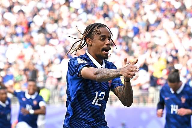 3-0！法国无敌了：世界杯16强诞生6席 姆巴佩2球 刷爆4大纪录 - 4