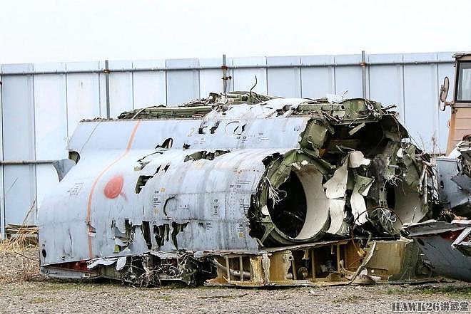 日本摄影师公布F-4EJ战斗机残骸照 昔日空自主力战机 被粗暴拆解 - 3