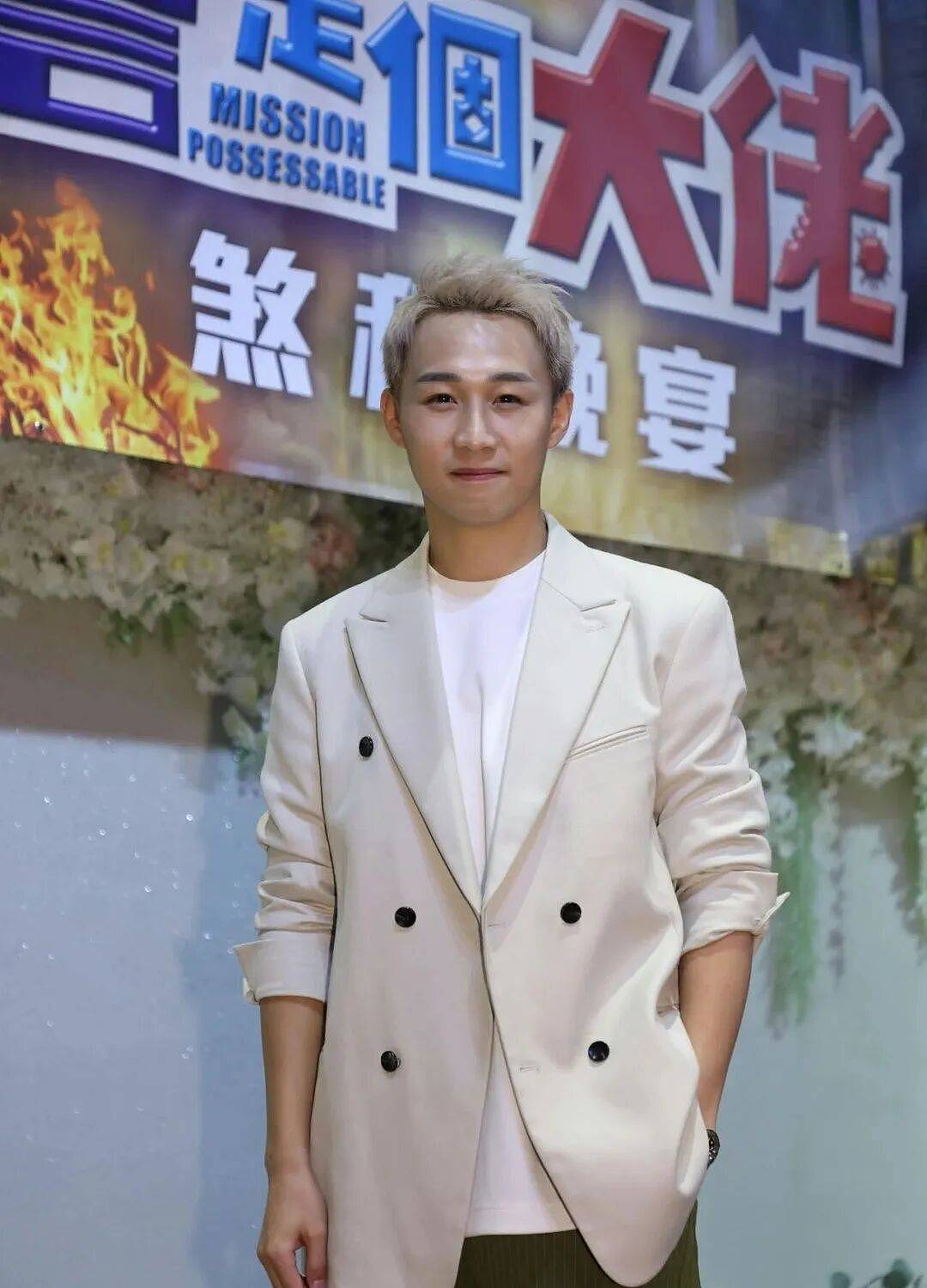 TVB帅气小生首演大反派，金发造型代价大，漂到严重断发 - 4
