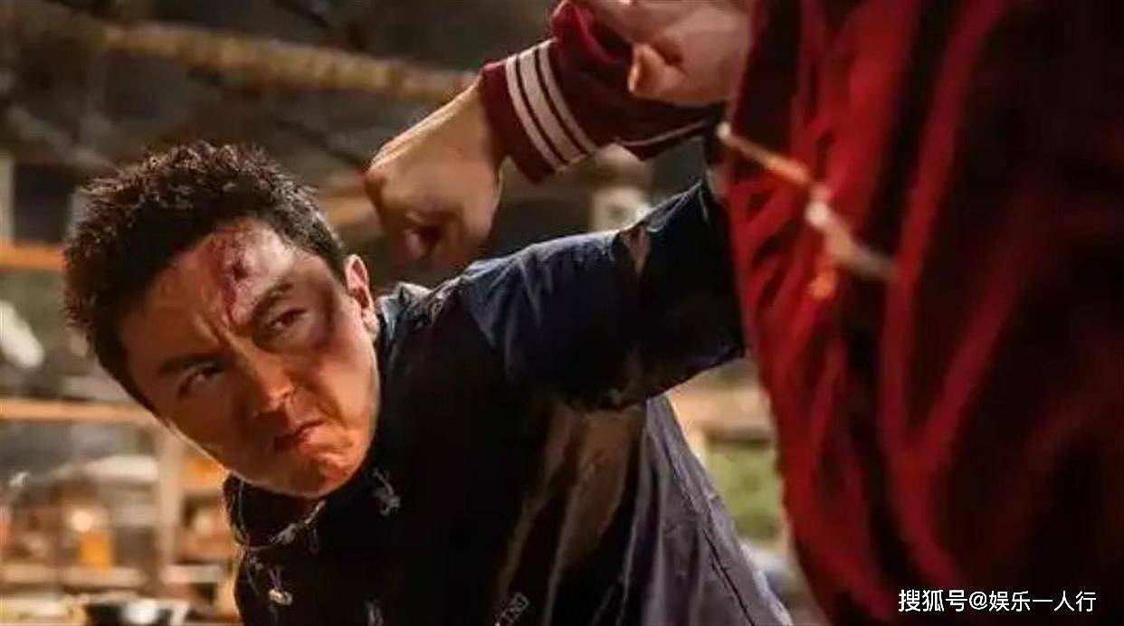 将李连杰置于脚下，被周润发五千劝退，现今成网剧的支柱 - 9