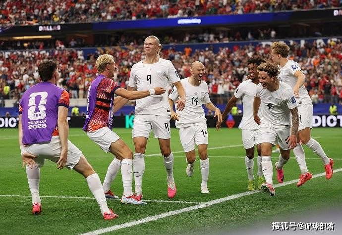 3-0,2-1,世界杯疯狂1夜:6队晋级16强 法国创历史 姆巴佩18场18球 - 4