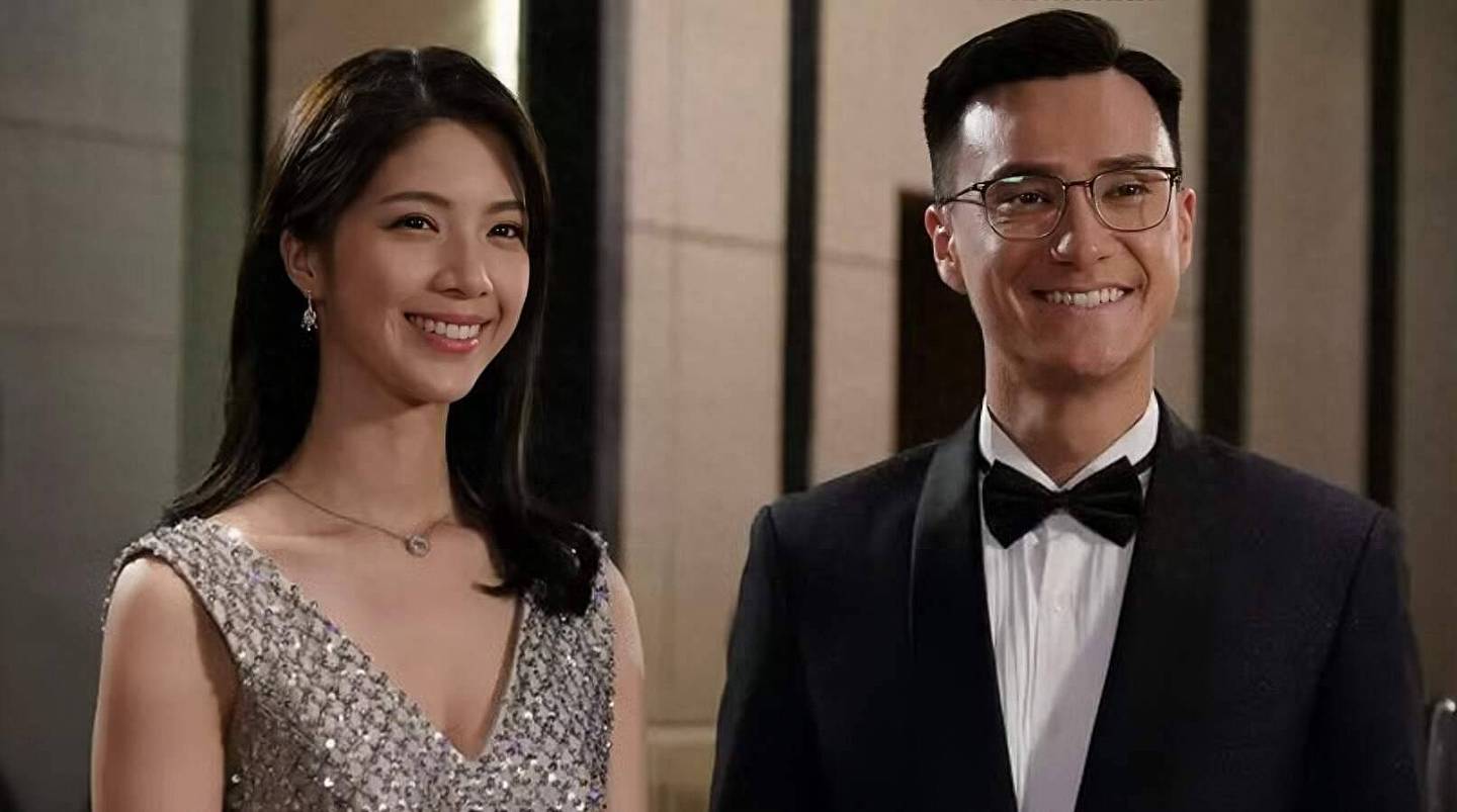 突发！TVB知名男星宣布和港姐女友分手，遗憾结束两年多恋情 - 1