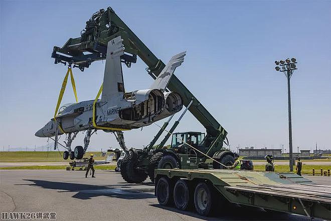 集腋成裘：B-2掠过犹如鬼魅 美国陆军成立250周年阅兵式的小手脚 - 4