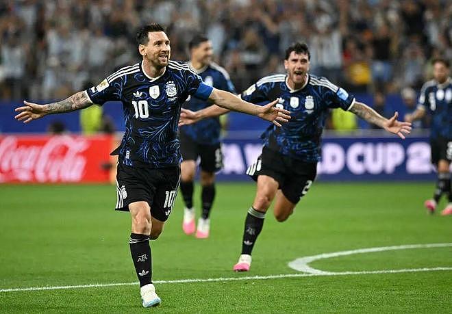 “32强世界杯”开战，几家欢乐几家愁？ - 10