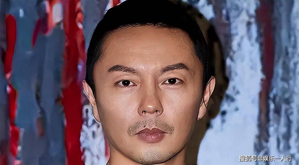 将李连杰置于脚下，被周润发五千劝退，现今成网剧的支柱 - 19