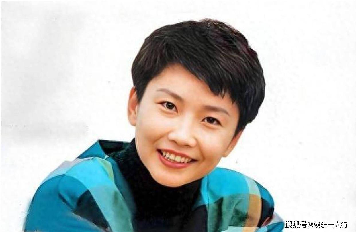 宁辛：22岁母逝父瘫，与丈夫分居22年无孩，她把“苦”字刻进了名字里 - 25