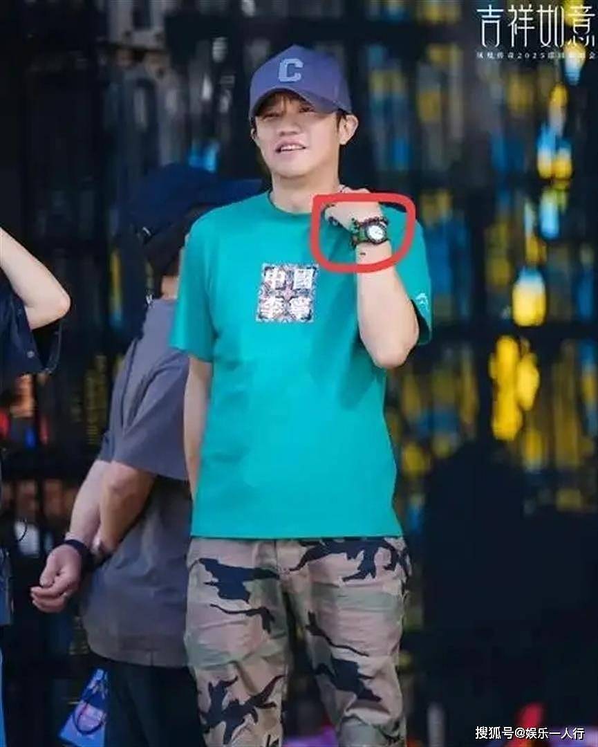 玲花消失的5个月：凤凰传奇五五分账27年，终究是女方先为男方的错买了单 - 16