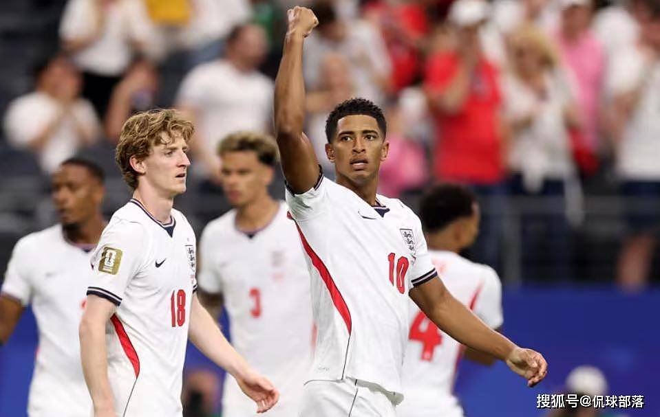 4-2，1-1！世界杯疯狂一夜：英格兰开门红 葡萄牙翻车 弱旅拿第一分 - 4
