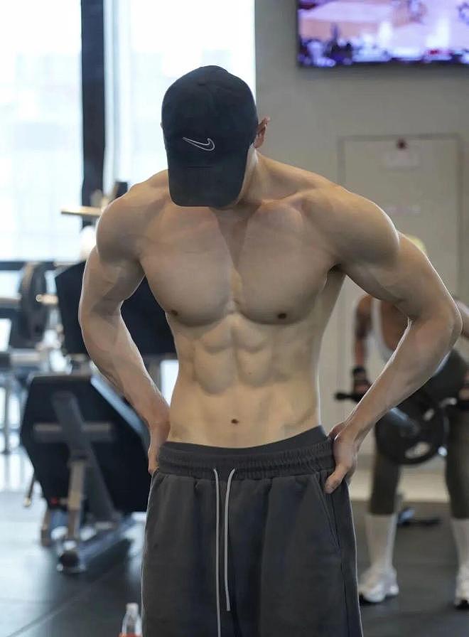 为什么说薄肌男，才是身材张力第一名？ - 7