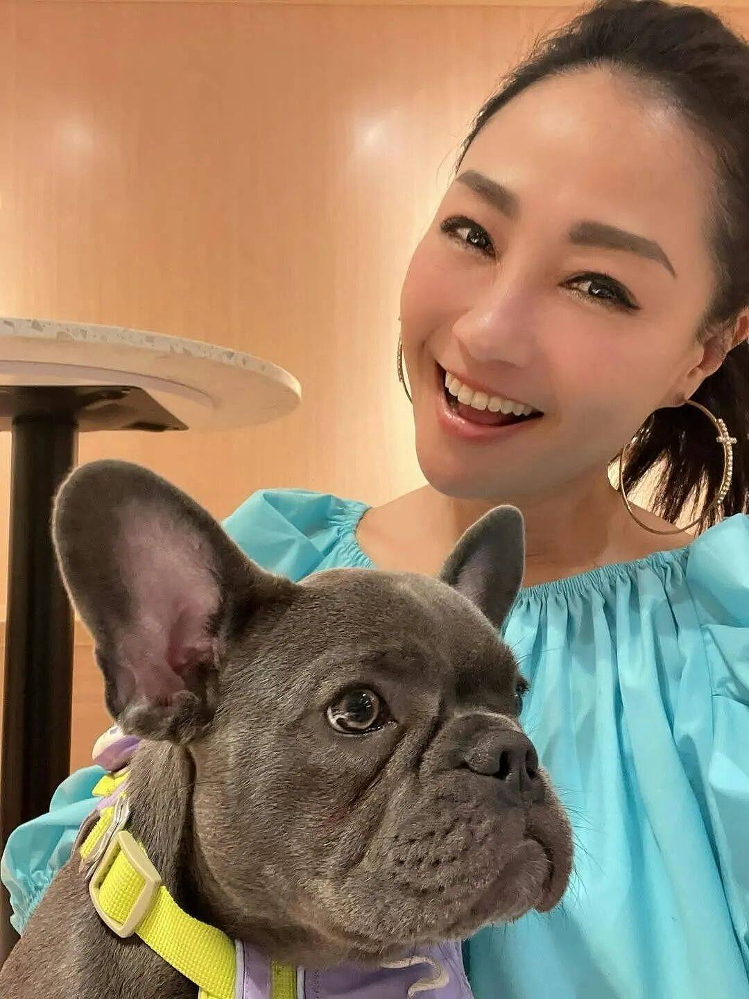 TVB知名女星3000尺内地豪宅曝光，直言香港200万只能买洗手间 - 3