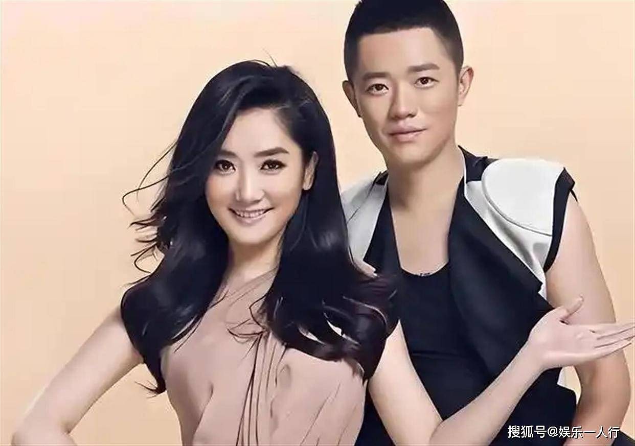 玲花消失的5个月：凤凰传奇五五分账27年，终究是女方先为男方的错买了单 - 25