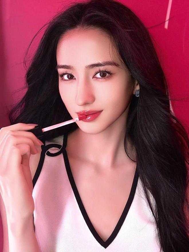 VOGUE播客回归：她们聊聊闪亮时刻 - 13