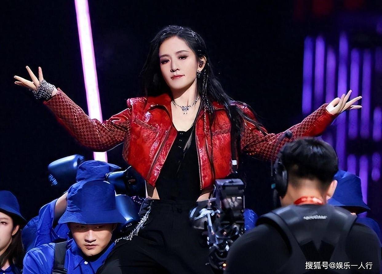 不演了!谢娜演唱会门票秒没,主办方被曝猛料,众星被拉下浑水 - 5