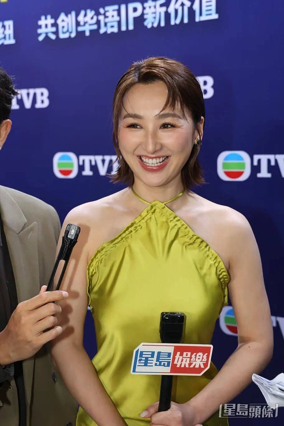 《新闻女王3》与外传有望开拍,tvb视帝想延续与佘诗曼感情线 - 4