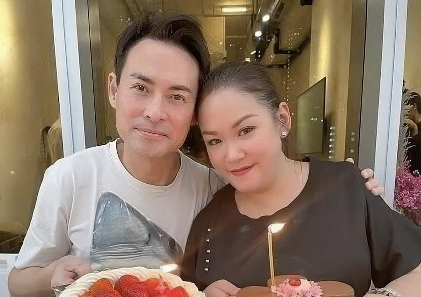 香港知名演员全面复出,妻子急性肝衰竭离世,发视频痛哭求帮助 - 6