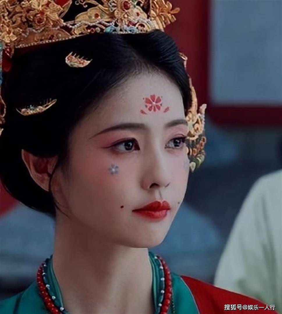 女演员切勿整容,白鹿〈莫离〉vs陈都灵〈翘楚〉,高清镜头把内娱遮羞布撕下来了 - 3