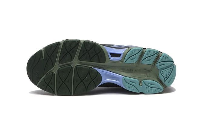 KAWS 推出全新「FELLOWS」人偶系列 - 17