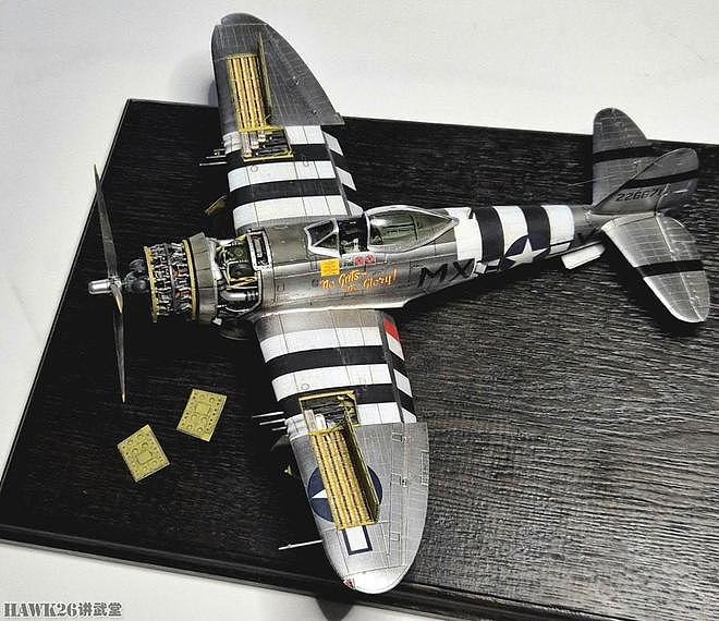 精彩模型欣赏：P-47D“雷电”战斗机 增添大量细节 展现维护状态 - 1