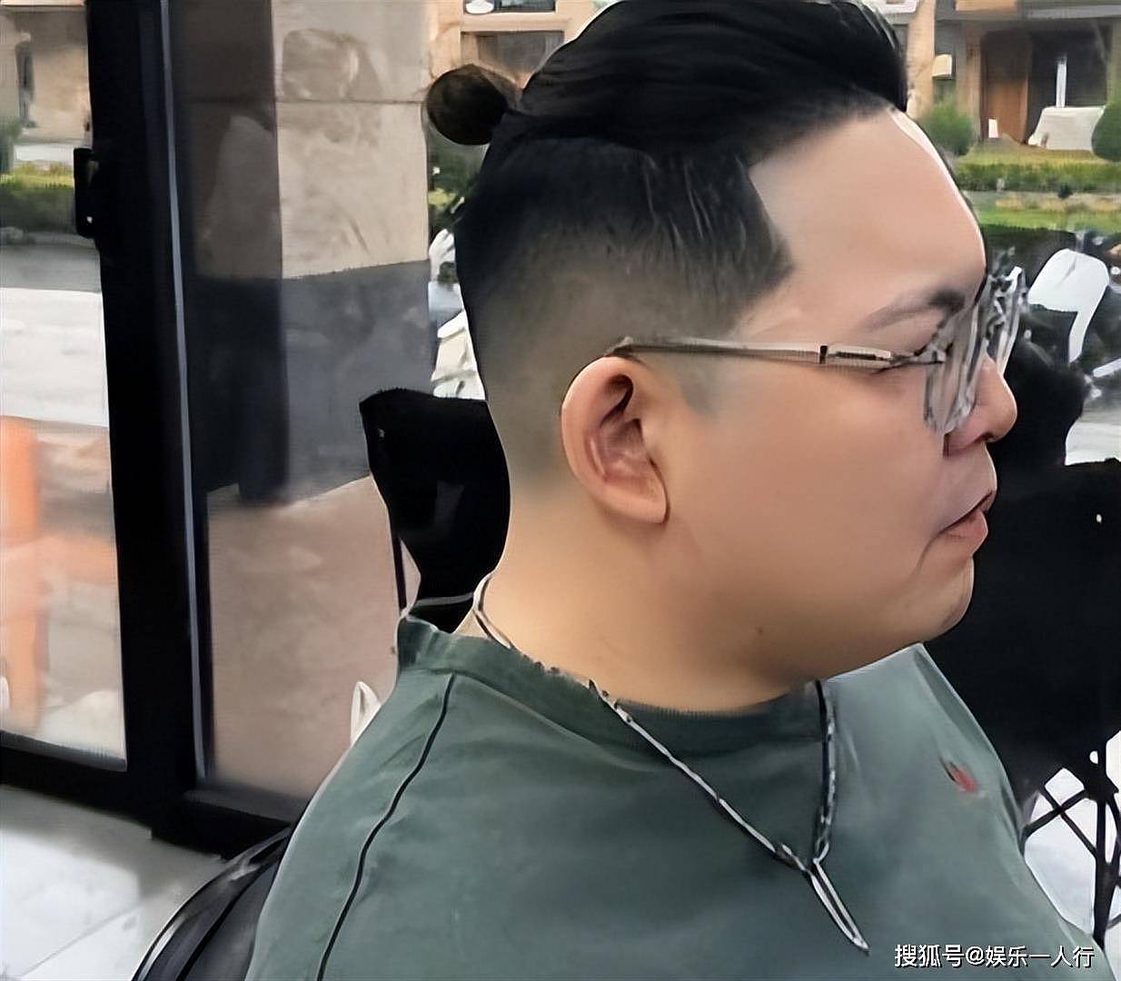 向佑安吉文旅翻车实录:12.7万人在线1小时砍半,被合伙好友坑到连哥哥刚挣的口碑都赔了 - 3