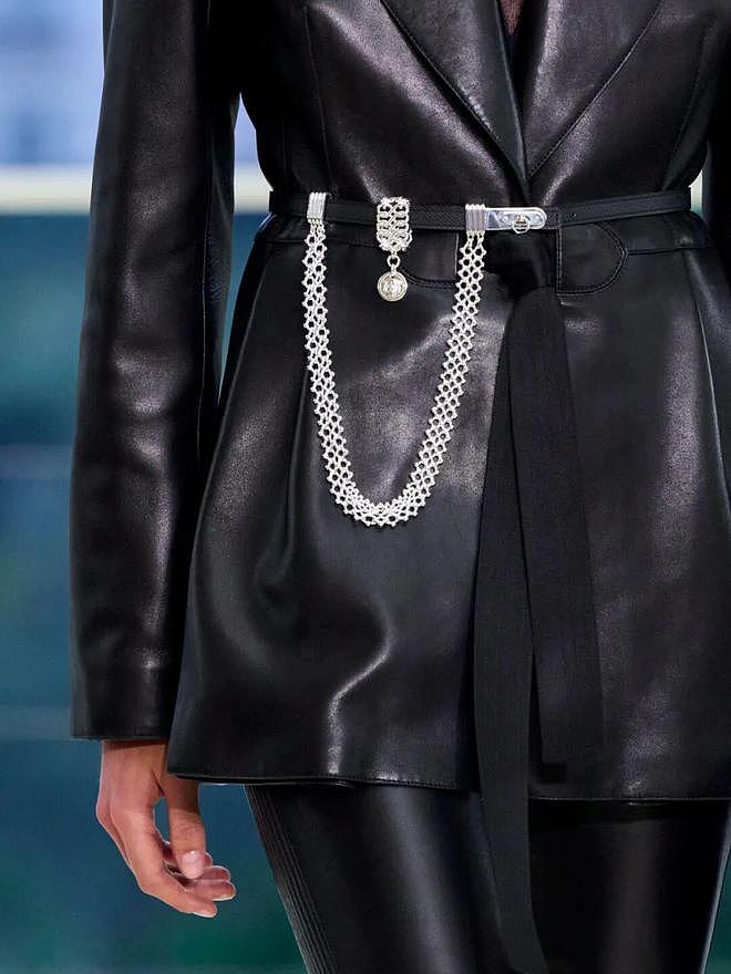 Hermès：以舞者之姿，塑造自由之身 - 15