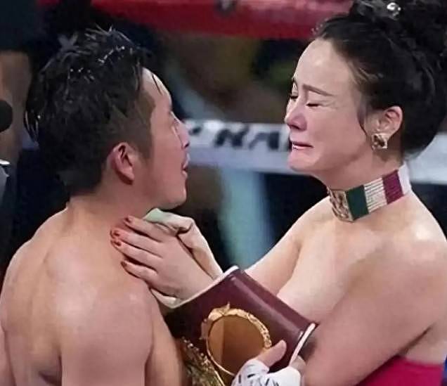 中国卡戴珊？冉莹颖因过于暴露惹争议，只怪身材太火辣！ - 6