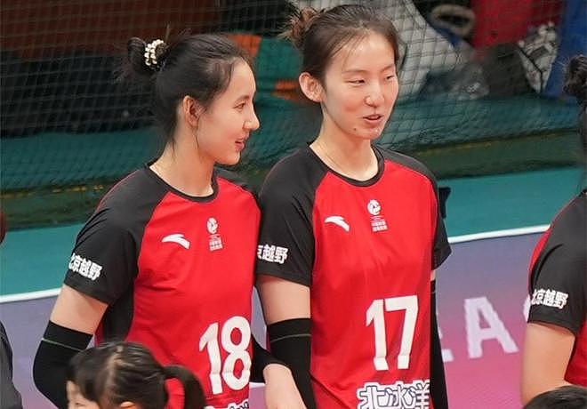 又美又能打！女排17岁1米95新星崛起：12扣9中真稳，赵勇招进她？ - 2