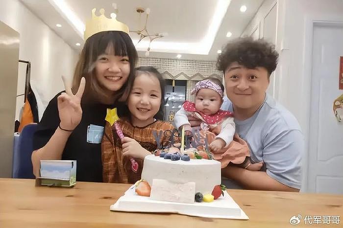 原来他们是夫妻，因戏生情恩爱9年，老婆是影后，女儿也是小戏骨 - 14