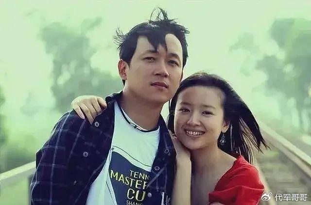 突然离婚的10对明星夫妻，明明都是郎才女貌，可惜都没经受住考验 - 9