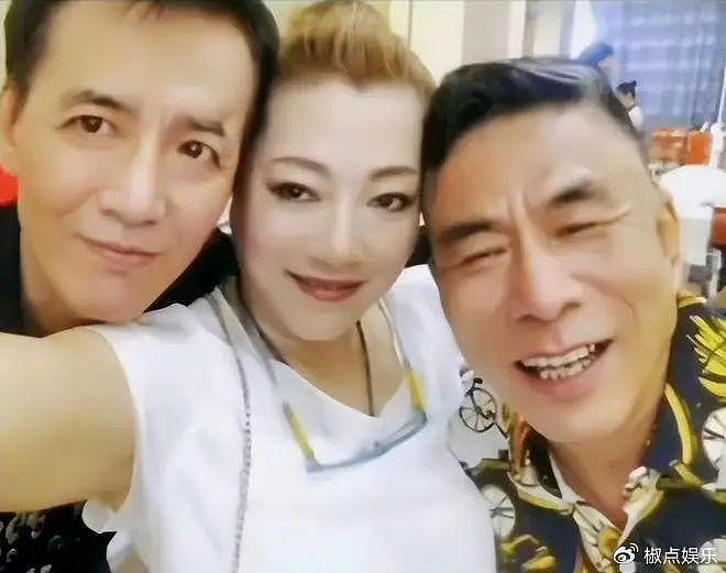 加代兄弟“马三”突发心梗！曾打了歌手罗琦，瞎宝庆现身医院送别 - 11
