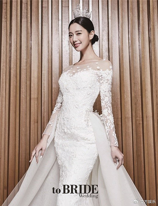 韩星Clara婚纱写真秀九头身比例 - 6