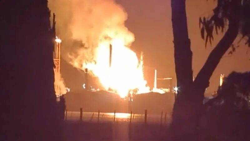 维州发生爆炸!真的炸了!澳洲麻烦大了(组图) - 1