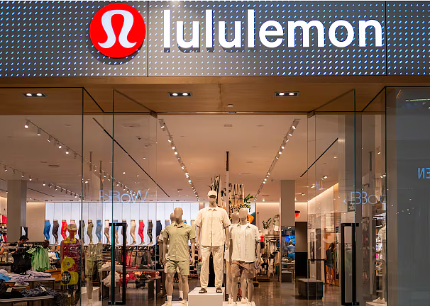笑疯了!伦敦lululemon对门开了家山寨店,取名mumumelon!官网更好笑... - 5