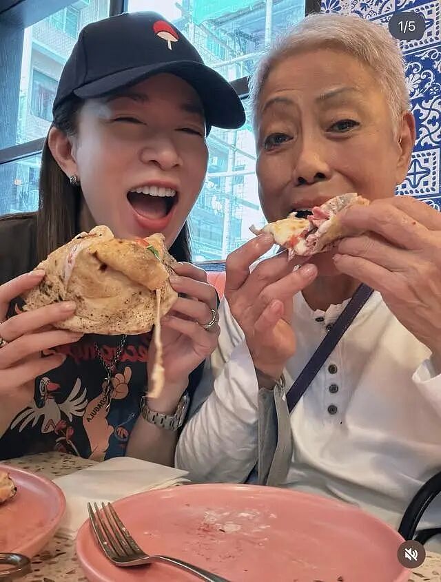 豪气!香港女星变身“亿万楼后”,5套豪宅市值超1.8亿!收租收到手软,自己却租房住(组图) - 4