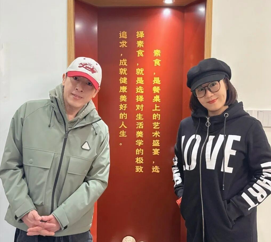 60岁香港知名男星大病后罕见受访,辟谣“5000万被富婆包养”(组图) - 5