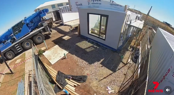 澳洲史上最快速度!多亏中国!澳大型建筑商20天在墨尔本建了2套房,质量让工人惊呆了 - 4
