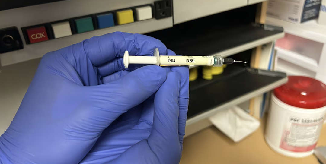 华人注意!近几年去过这家华人牙科诊所,尽快验血查HIV和肝炎!前台举报揭开惊人内幕(组图) - 5