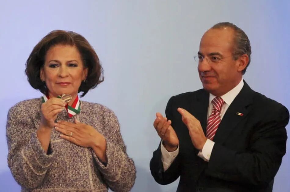 丧子母亲复仇封神，跟权贵硬刚，成墨西哥女蝙蝠侠？20年后大反转来了...（组图） - 8