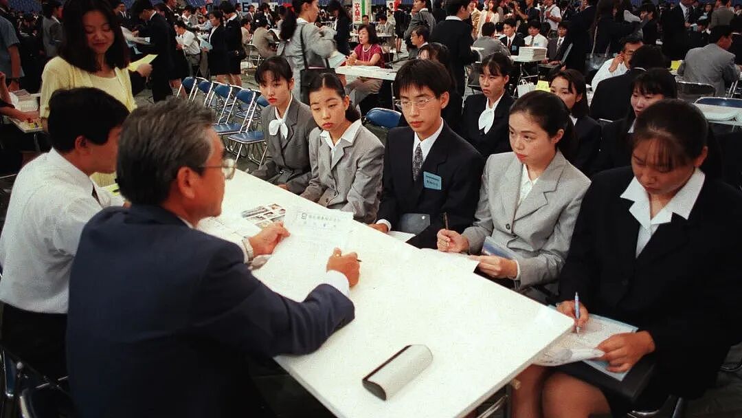 宅家整整40年，日本第一批“蛰居族”，出来打工了…（组图） - 24