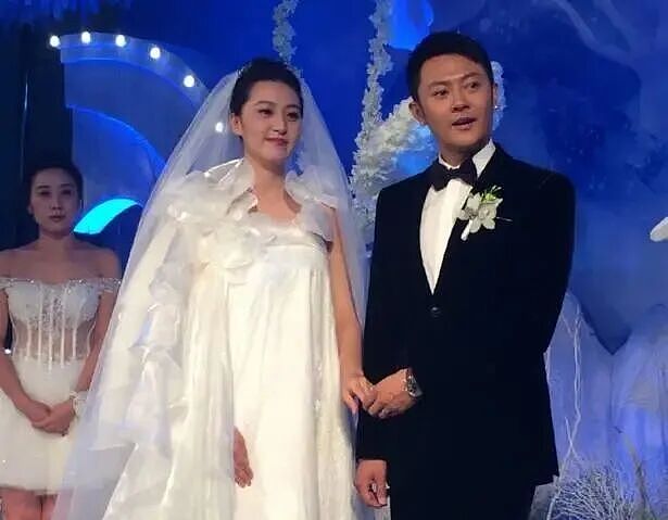 著名演员遭骗婚！精心伪装“白富美”娇妻，400万换来一场空（组图） - 5