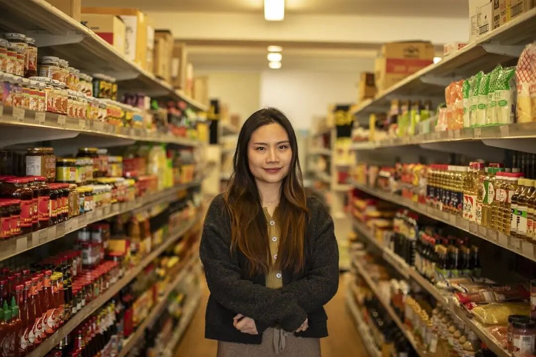 一句中文“你好”,把这位新西兰亚裔店主激怒:“感觉自己被歧视了!” - 1