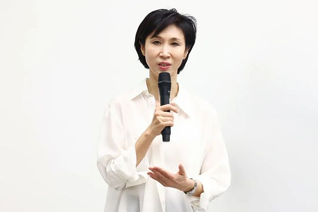 韩9440亿最贵离婚案判了！最渣财阀与总统千金大战10年，她忍辱负重带3娃成功反杀？ - 15