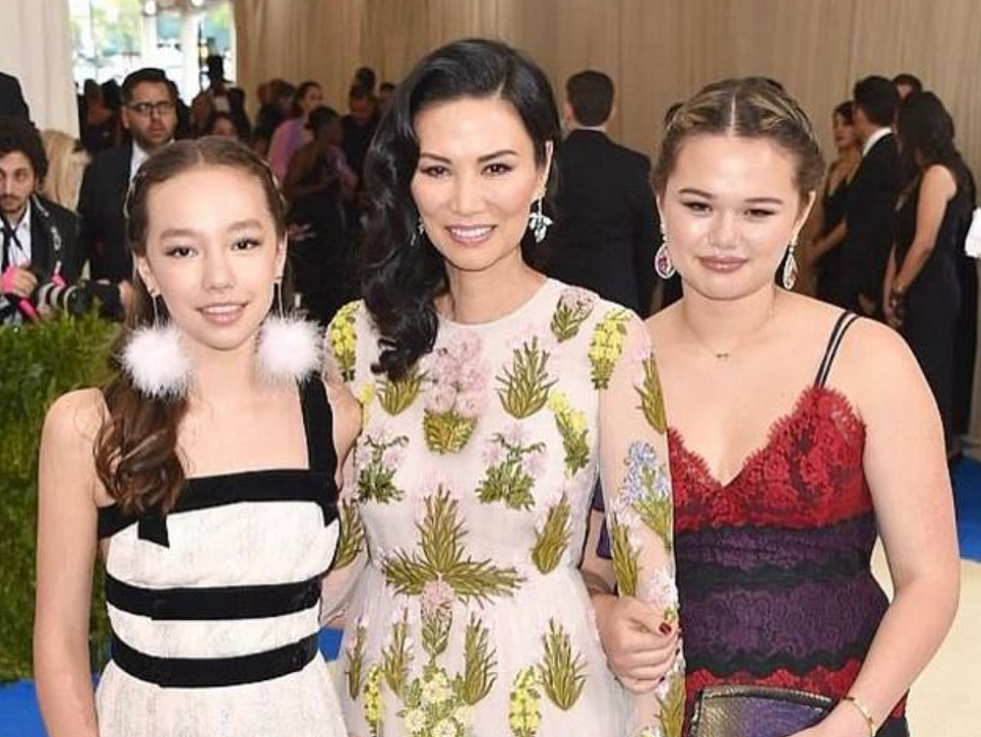 澳媒大亨默多克95岁寿宴，邓文迪带两个女儿坐主桌！特朗普送上祝福（组图） - 1